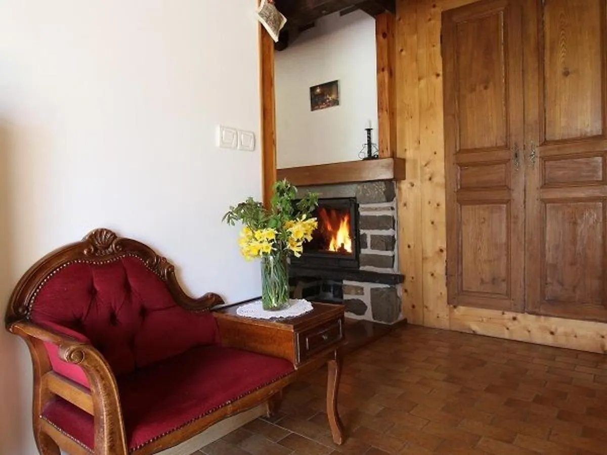 Maison De Charme En Pierres Avec Jardin, Cheminees Et Jeux Pour Enfants, Proche Foret Du Meygal - Fr-1-582-245 Araules فرنسا