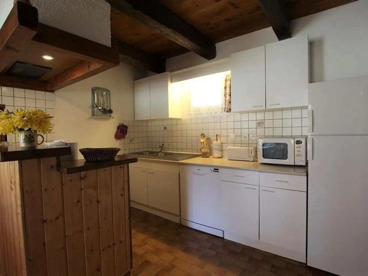 Maison De Charme En Pierres Avec Jardin, Cheminees Et Jeux Pour Enfants, Proche Foret Du Meygal - Fr-1-582-245 Araules