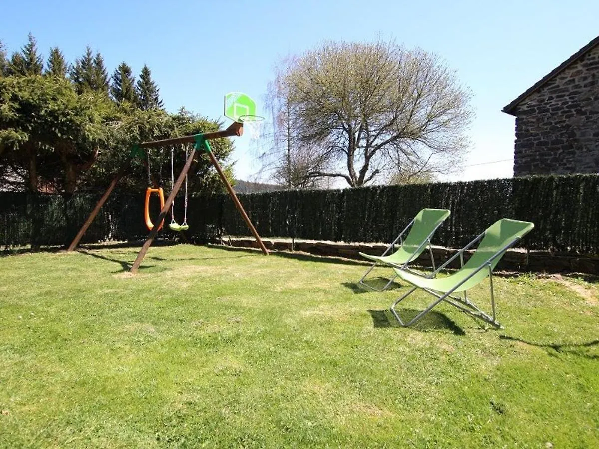 Maison De Charme En Pierres Avec Jardin, Cheminees Et Jeux Pour Enfants, Proche Foret Du Meygal - Fr-1-582-245 Araules 0*,