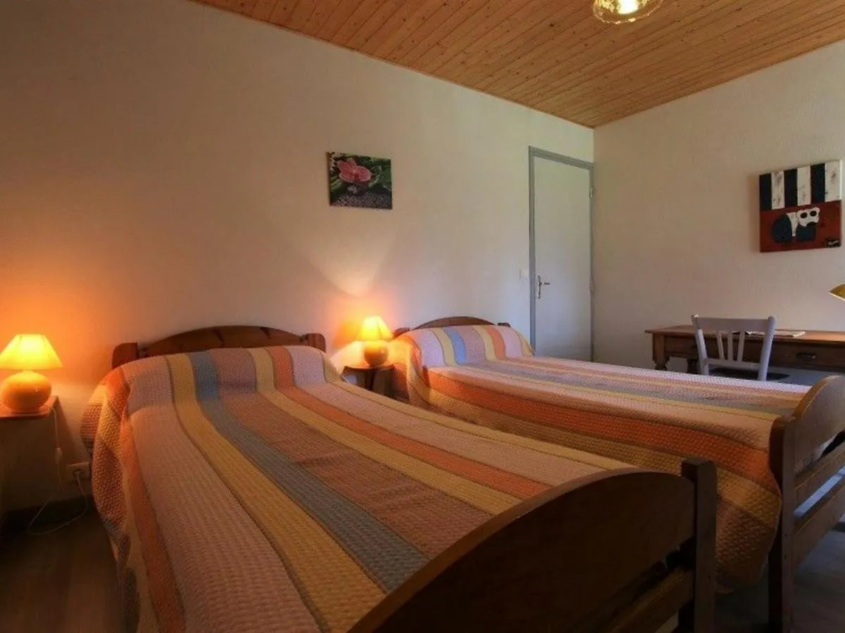 Maison De Charme En Pierres Avec Jardin, Cheminees Et Jeux Pour Enfants, Proche Foret Du Meygal - Fr-1-582-245 Araules