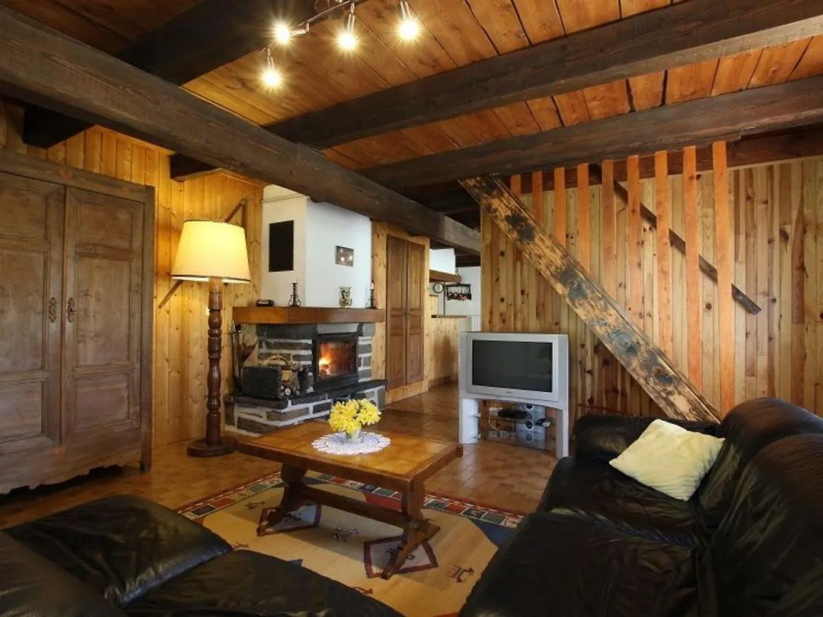 Holiday home Maison De Charme En Pierres Avec Jardin, Cheminees Et Jeux Pour Enfants, Proche Foret Du Meygal - Fr-1-582-245 Araules