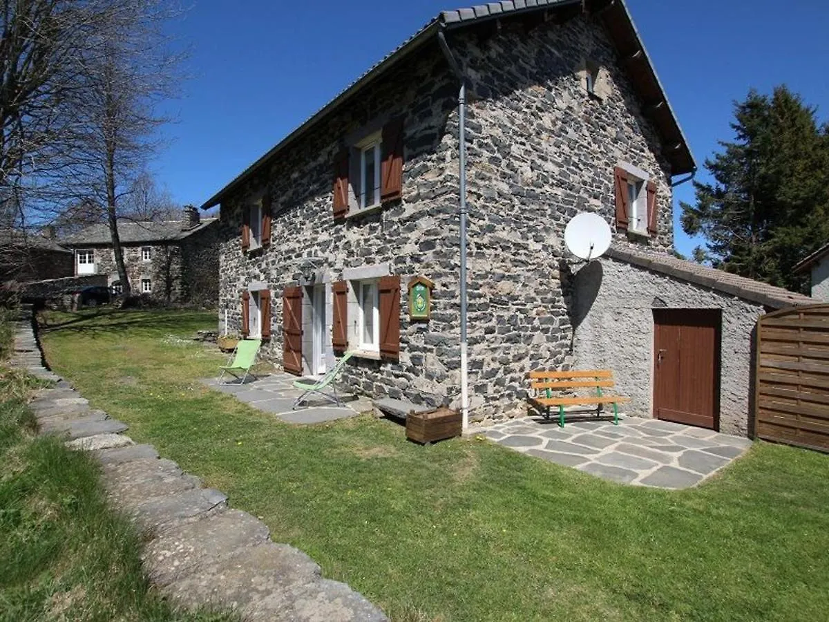 Maison De Charme En Pierres Avec Jardin, Cheminees Et Jeux Pour Enfants, Proche Foret Du Meygal - Fr-1-582-245 Araules Holiday home