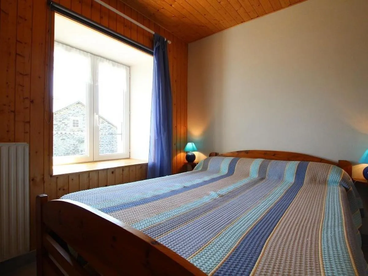 Maison De Charme En Pierres Avec Jardin, Cheminees Et Jeux Pour Enfants, Proche Foret Du Meygal - Fr-1-582-245 Araules